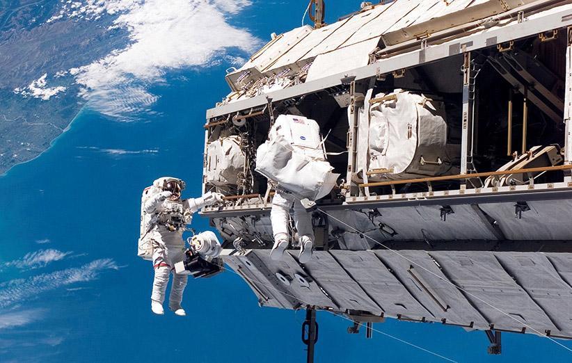 20 سال از شروع زندگی انسانی در ایستگاه فضایی بین المللی گذشت
